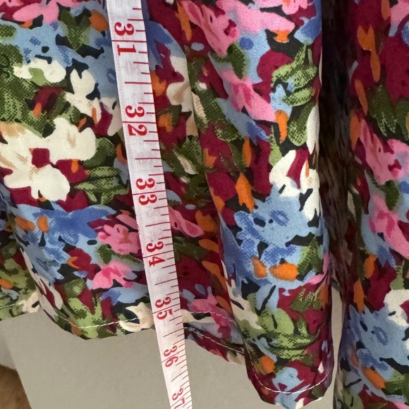 Boohoo PLUS WOVEN PUFF SLEEVE FLORAL SKATER DRESS - Picture 16 of 16